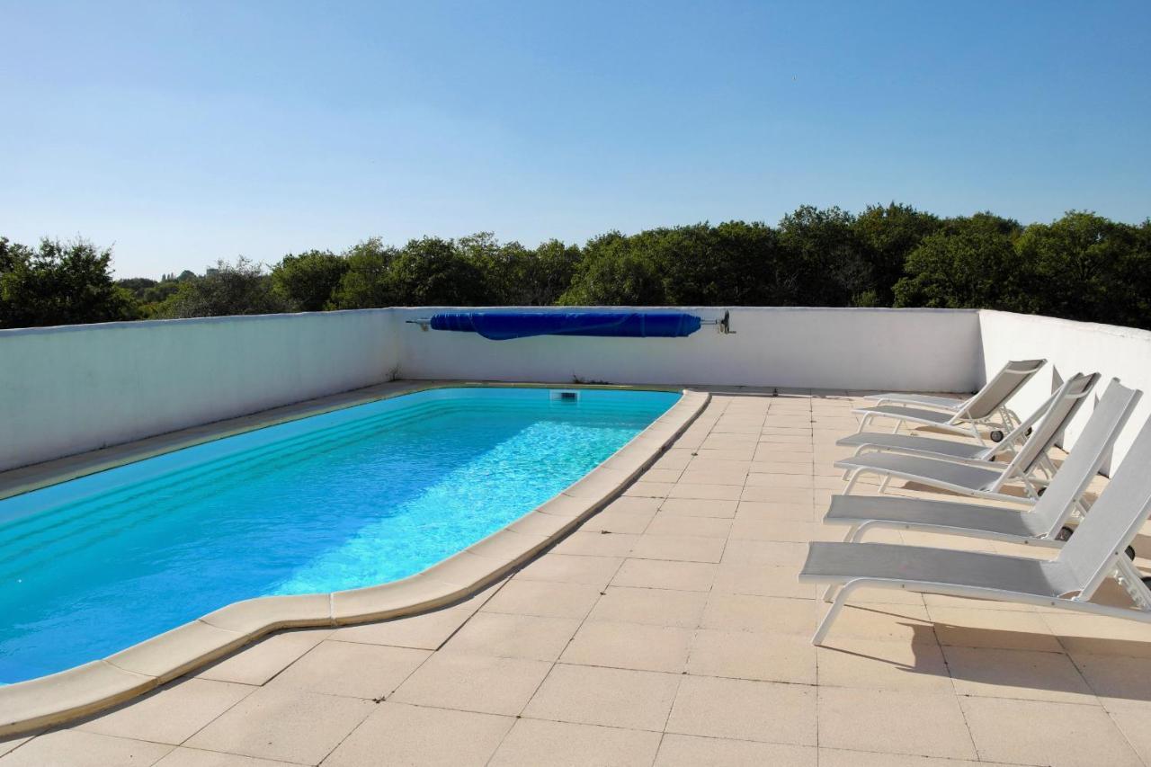 Maison Pour 4 A La Campagne Avec Piscine Commequiers Ngoại thất bức ảnh